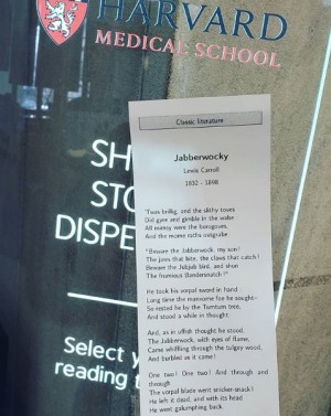 Image of SHORT EDITION : le Distributeur d'Histoires Courtes fait sa rentrée à Harvard !